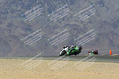 media/Apr-17-2022-CVMA (Sun) [[f474cfa795]]/Race 11 Open Shootout/